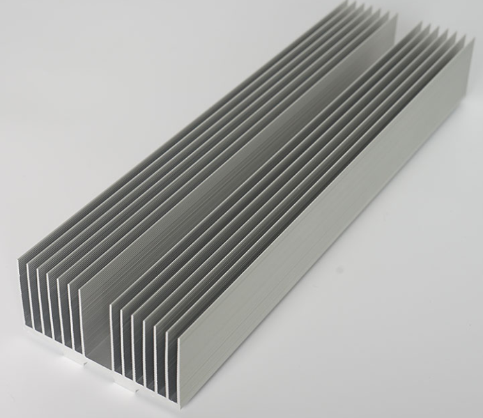 Large aluminum extrusion heat sinks